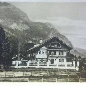 Гостевой дом Gaestehaus Hohe Tannen, Гармиш-Партенкирхен